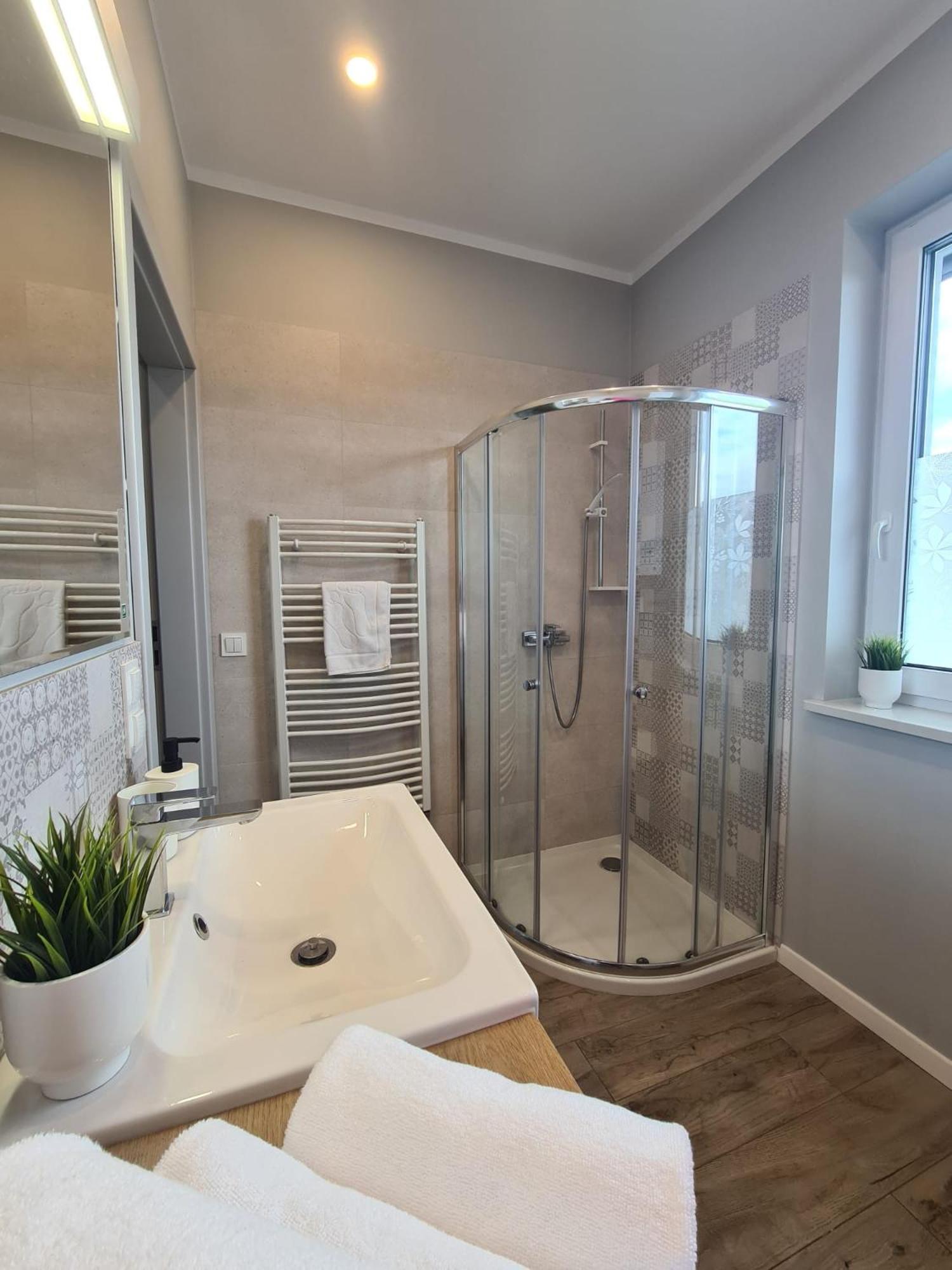 Apartamenty "La Villa" Superior II Z Dwoma Sypialniami, Balkonem, Parkingiem, Blisko Centrum Kudowa-Zdrój Εξωτερικό φωτογραφία